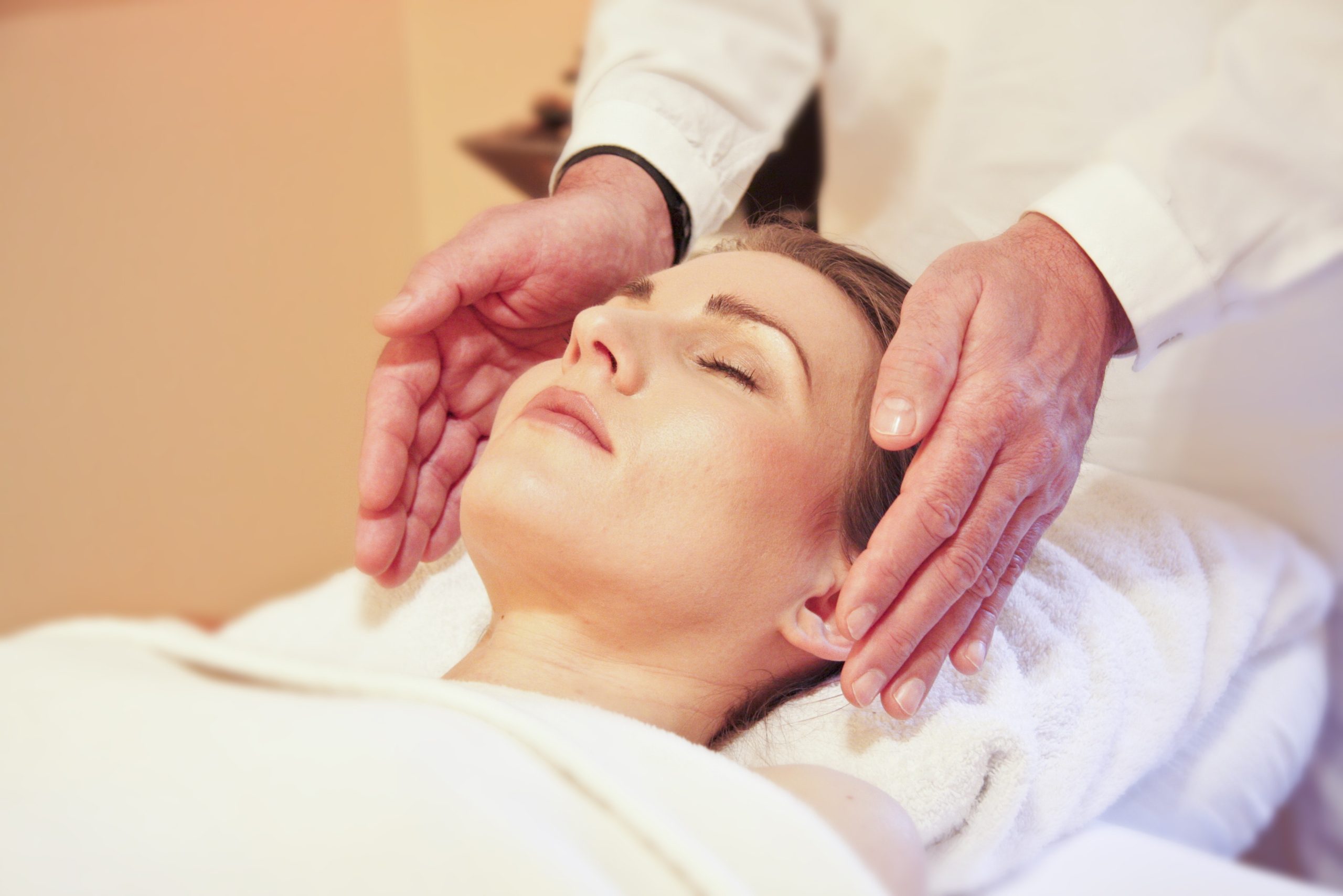 Comment réharmoniser ses énergies grâce au Reiki ?