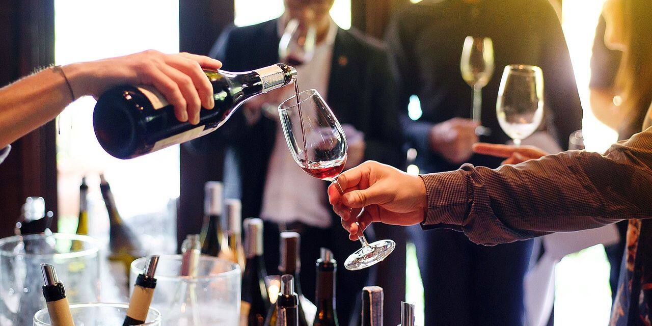 Comment investir dans le vin ?