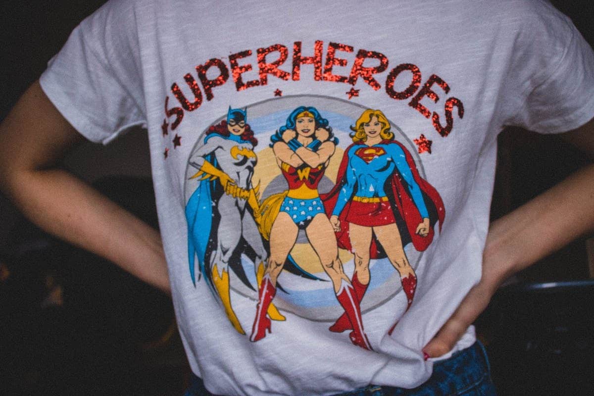 Créez votre propre t-shirt : les tendances à suivre