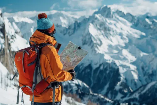 Panorama hivernal : naviguer une station de ski en France, carte à la main
